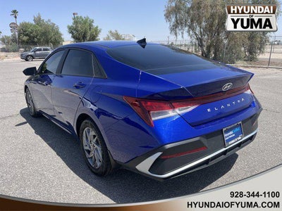 2024 Hyundai Elantra SEL 4DR Sedan
