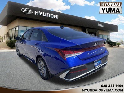 2024 Hyundai Elantra SEL 4DR Sedan