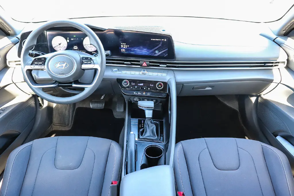 2024 Hyundai Elantra - $19,495