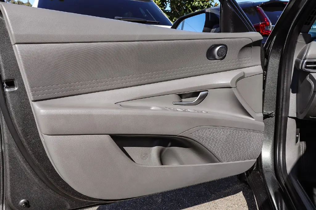2024 Hyundai Elantra - $19,495