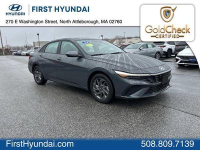 2024 Hyundai Elantra SEL 4DR Sedan