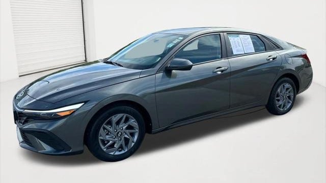 Preowned 2024 Hyundai ELANTRA SEL for Sale