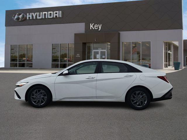 2024 Hyundai Elantra - $17,999