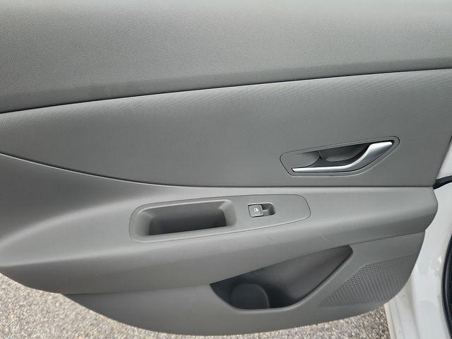 2024 Hyundai Elantra - $17,999