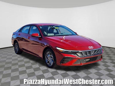 2024 Hyundai Elantra SEL 4DR Sedan