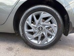 2024 Elantra Thumbnail 31