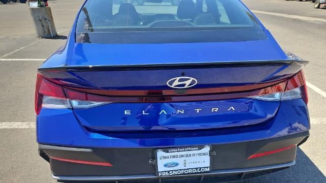 2025 Hyundai ELANTRA SEL Sport