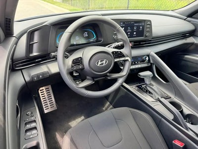 Photo of a 2025 Hyundai Elantra SEL Sport 4DR Sedan for sale