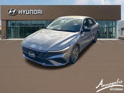 2025 Hyundai Elantra SEL Sport 4DR Sedan