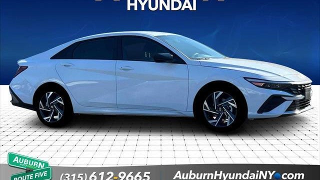 2025 Hyundai ELANTRA SEL Sport