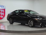 2025 Elantra Thumbnail 3