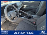 2025 Elantra Thumbnail 22