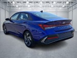 2025 Elantra Thumbnail 4