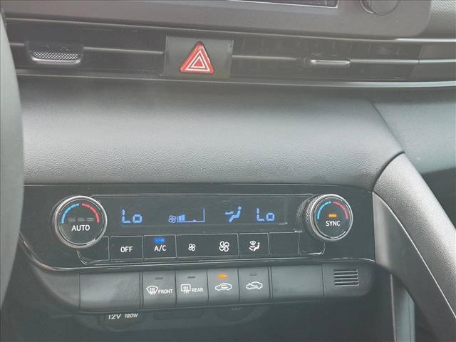 2025 Hyundai Elantra - $21,372