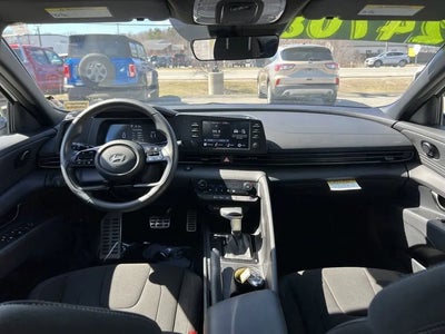 2025 Hyundai Elantra SEL Sport 4DR Sedan