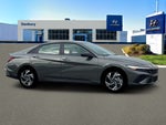 2025 Elantra Thumbnail 10