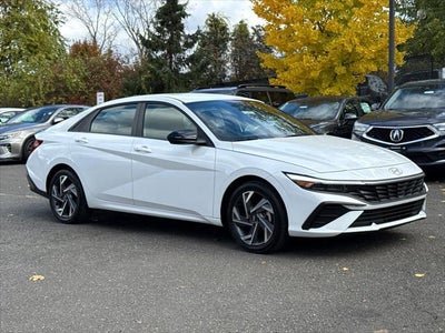 2025 Hyundai Elantra SEL Sport 4DR Sedan