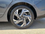 2025 Elantra Thumbnail 6