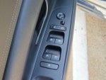 2025 Elantra Thumbnail 16