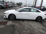 2025 Elantra Thumbnail 4