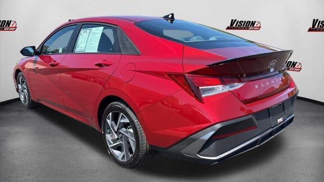 2025 Hyundai ELANTRA SEL Sport