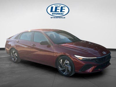 2025 Hyundai Elantra SEL Sport 4DR Sedan