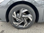 2025 Elantra Thumbnail 12