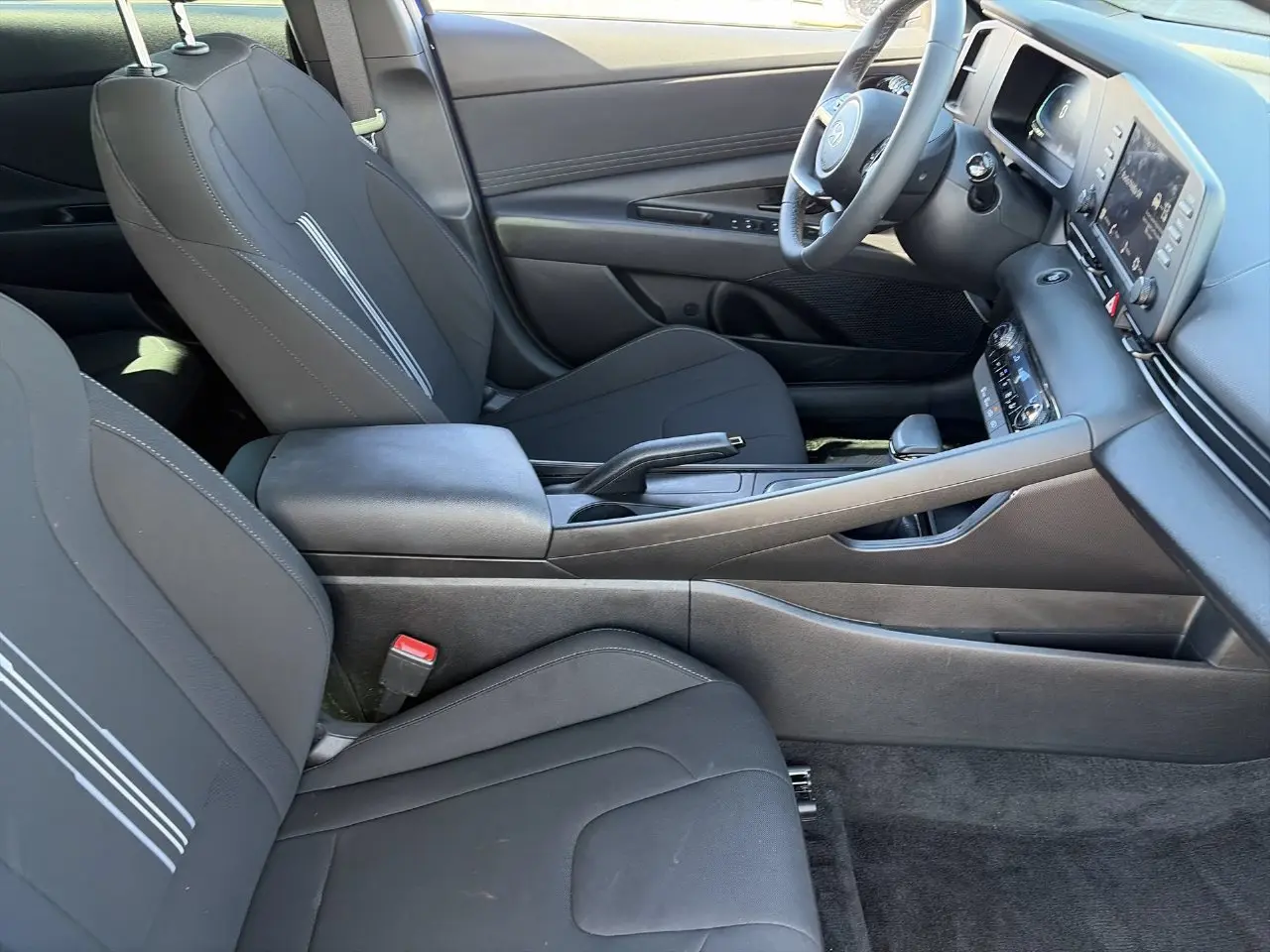 2025 Hyundai Elantra - $20,987