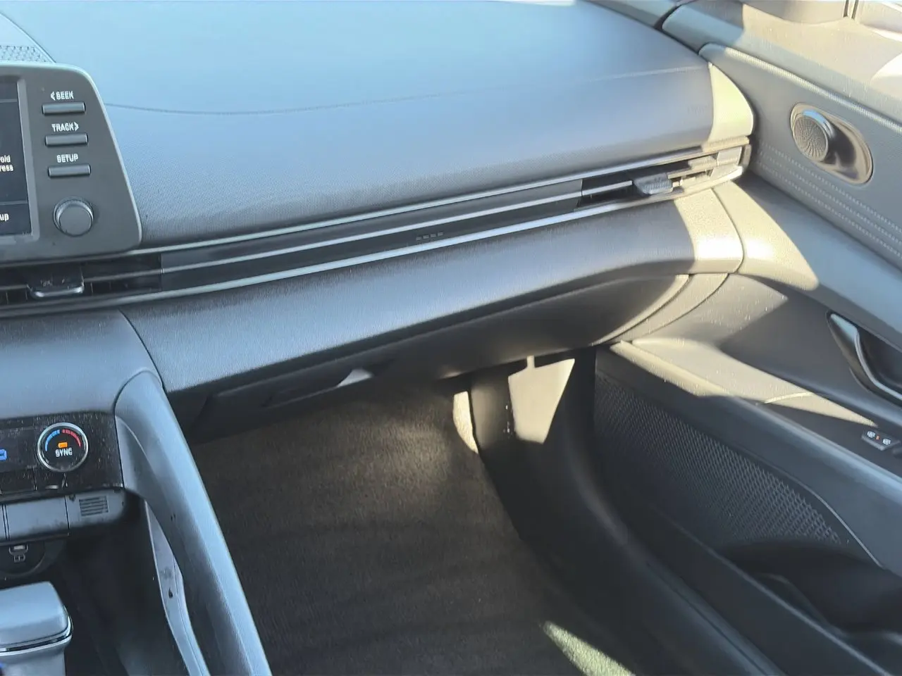 2025 Hyundai Elantra - $20,987