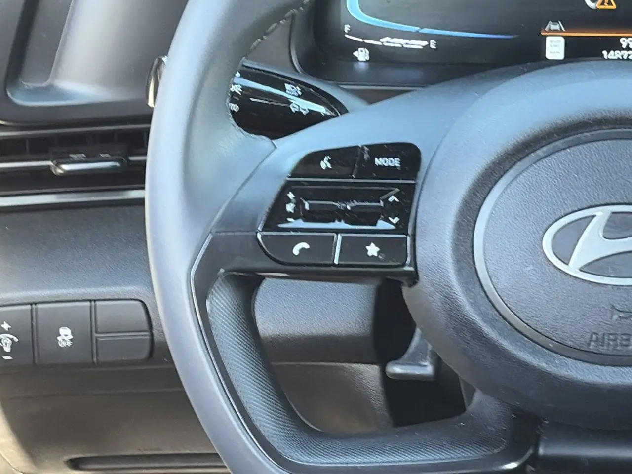 2025 Hyundai Elantra - $20,987