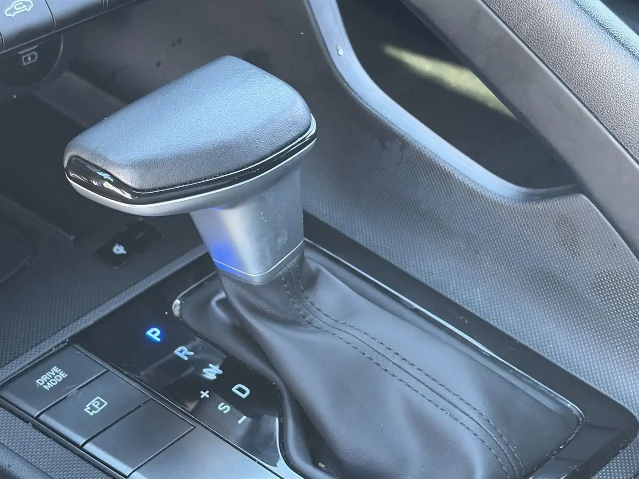 2025 Hyundai Elantra - $20,987