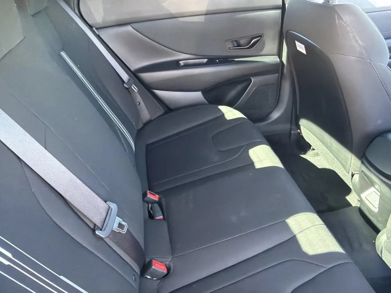 2025 Hyundai Elantra - $20,987