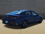 2025 Elantra Thumbnail 8