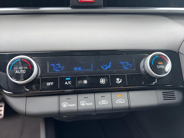 2026 Hyundai Elantra - $21,366