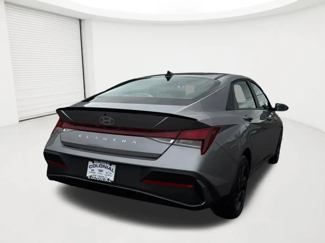 2026 Hyundai Elantra - $21,780