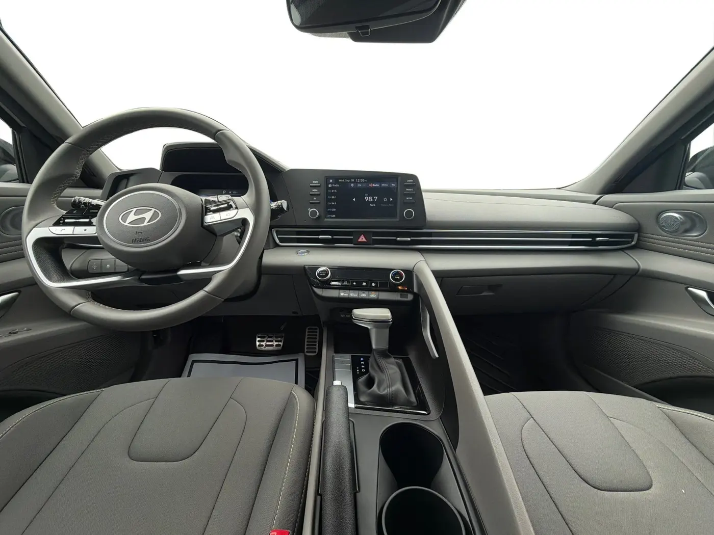 2026 Hyundai Elantra - $21,780