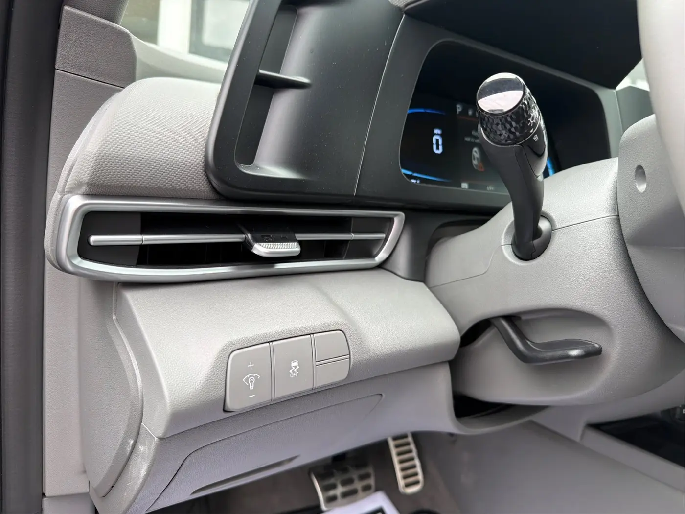 2026 Hyundai Elantra - $21,780