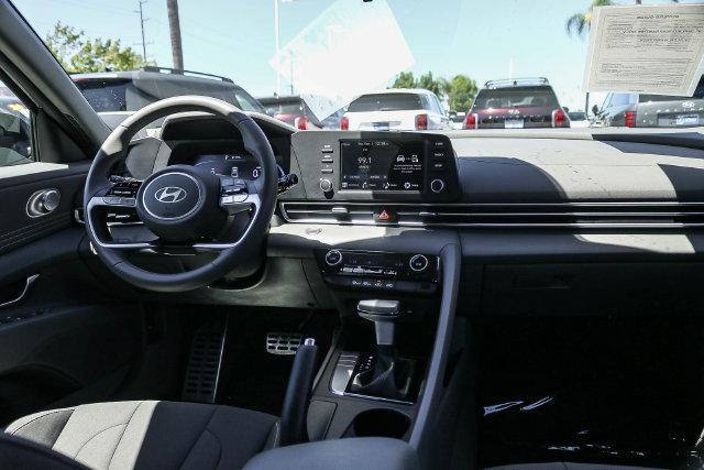 2026 Hyundai Elantra - $21,300