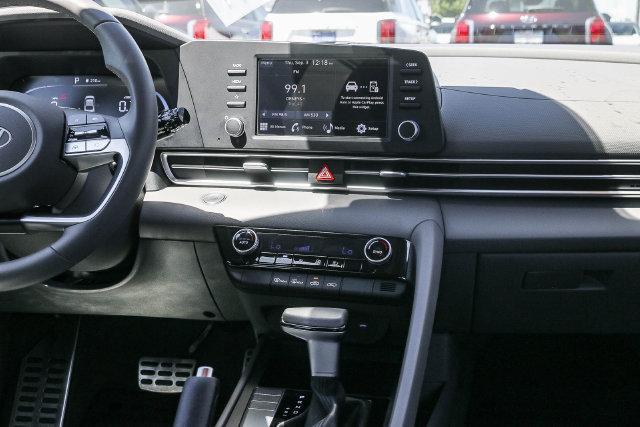 2026 Hyundai Elantra - $21,300