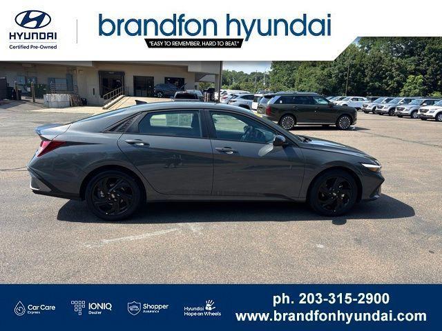 2026 Hyundai Elantra - $22,495