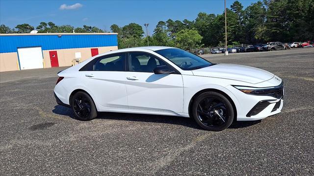 2026 Hyundai Elantra - $23,761
