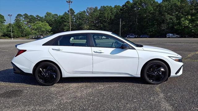 2026 Hyundai Elantra - $23,761