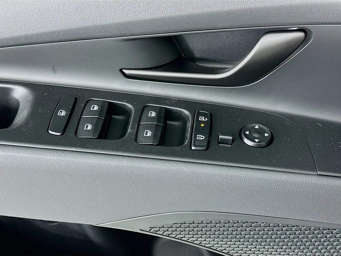 2026 Hyundai Elantra - $21,936