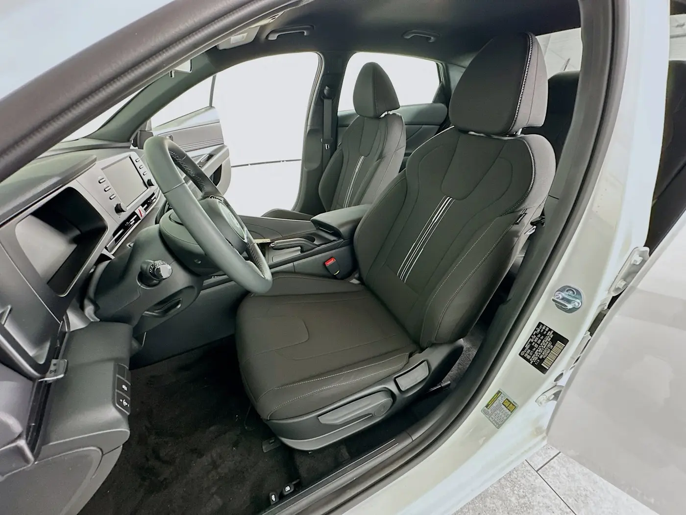 2026 Hyundai Elantra - $21,936