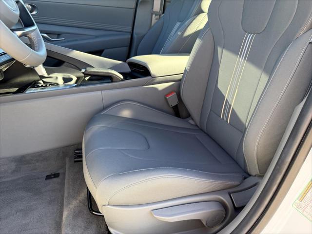 2026 Hyundai Elantra - $22,077