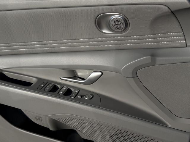 2026 Hyundai Elantra - $22,077