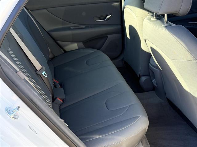 2026 Hyundai Elantra - $22,077