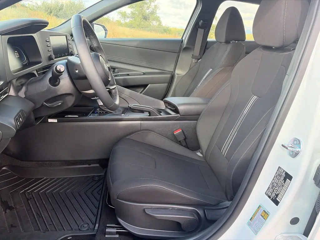 2026 Hyundai Elantra - $23,714