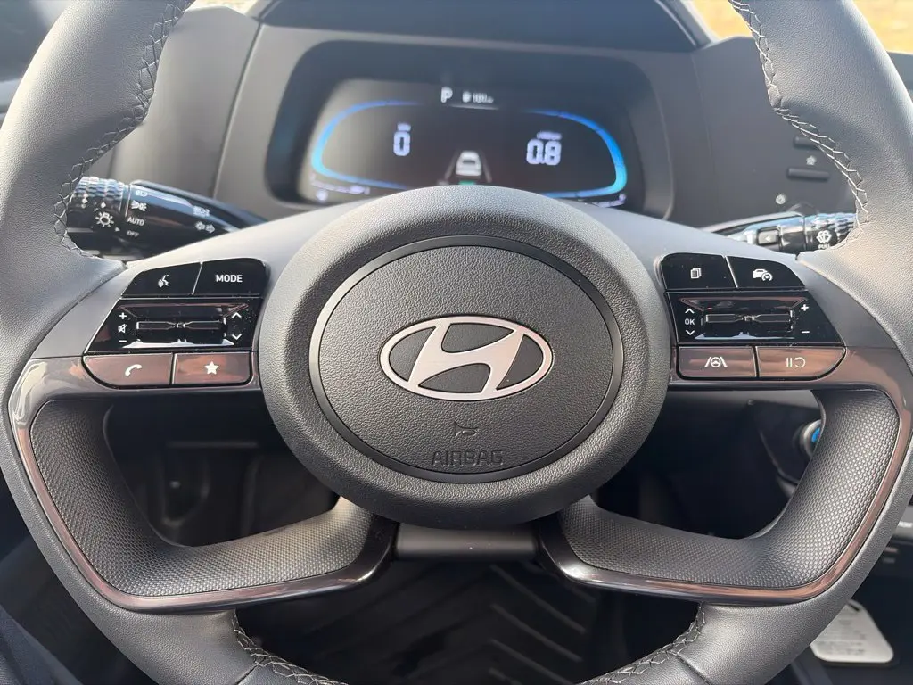 2026 Hyundai Elantra - $23,714