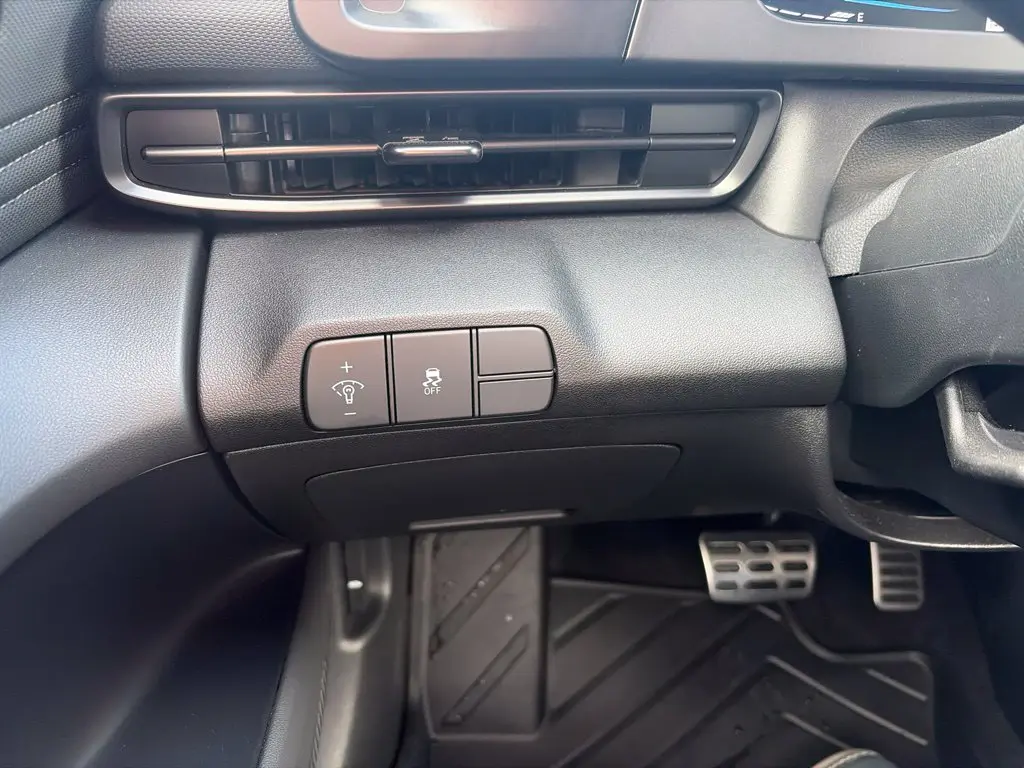 2026 Hyundai Elantra - $23,714